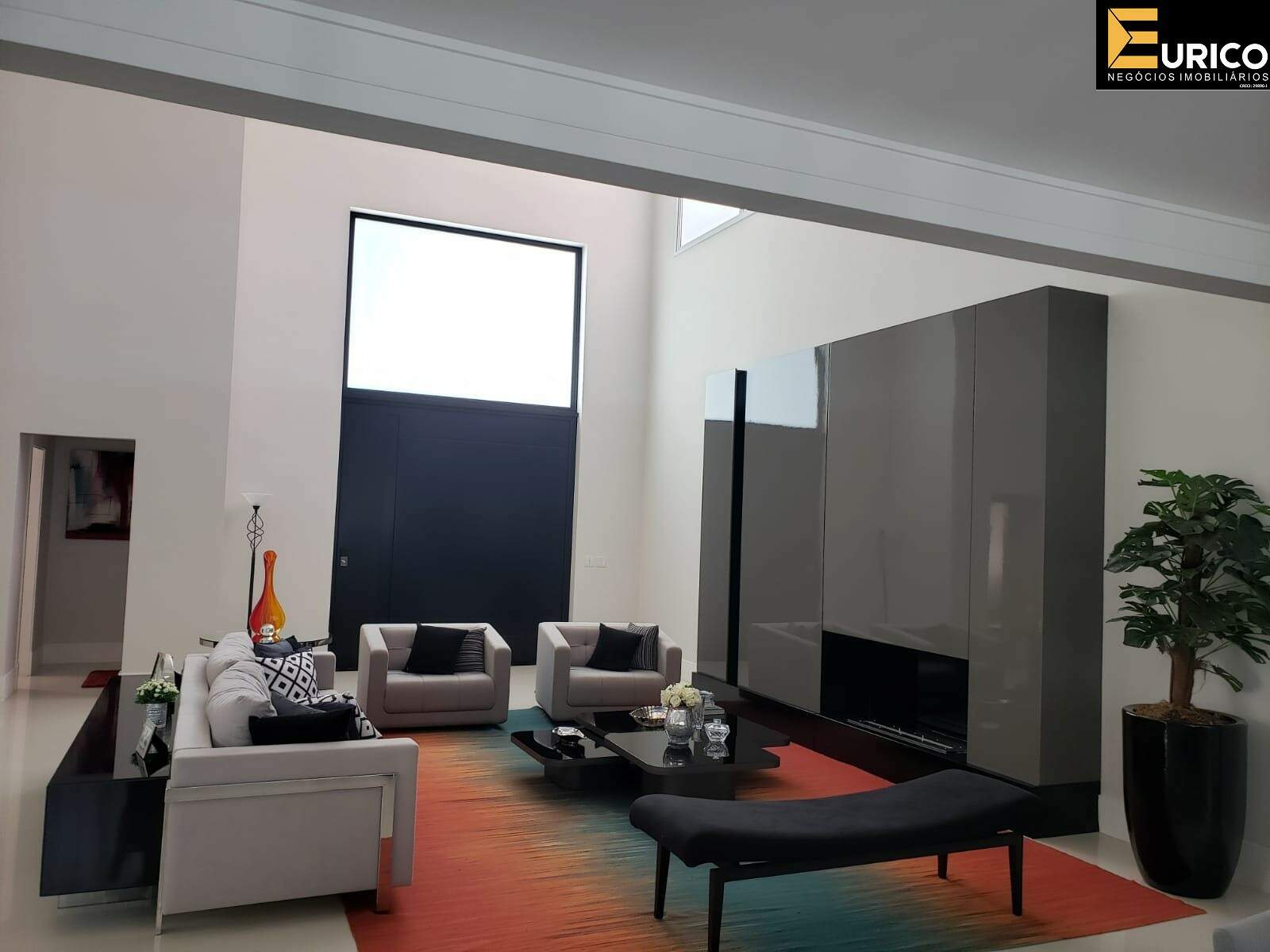 Casa em condomínio à venda no Condomínio São Joaquim em Vinhedo/SP: Foto 01