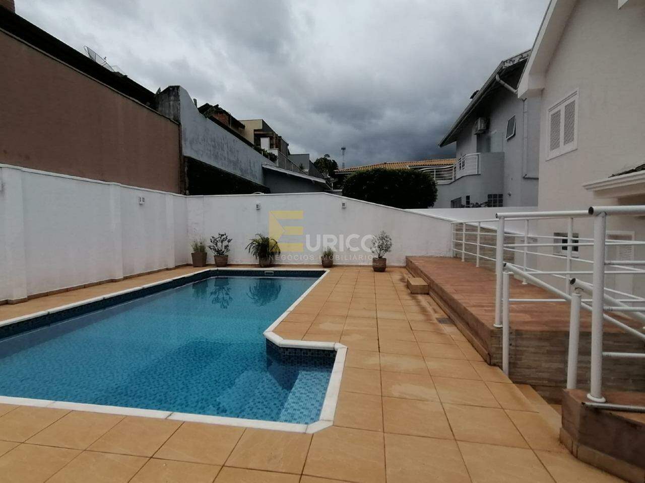 Casa em condomínio para aluguel no Condomínio Recanto dos Paturis em Vinhedo/SP: