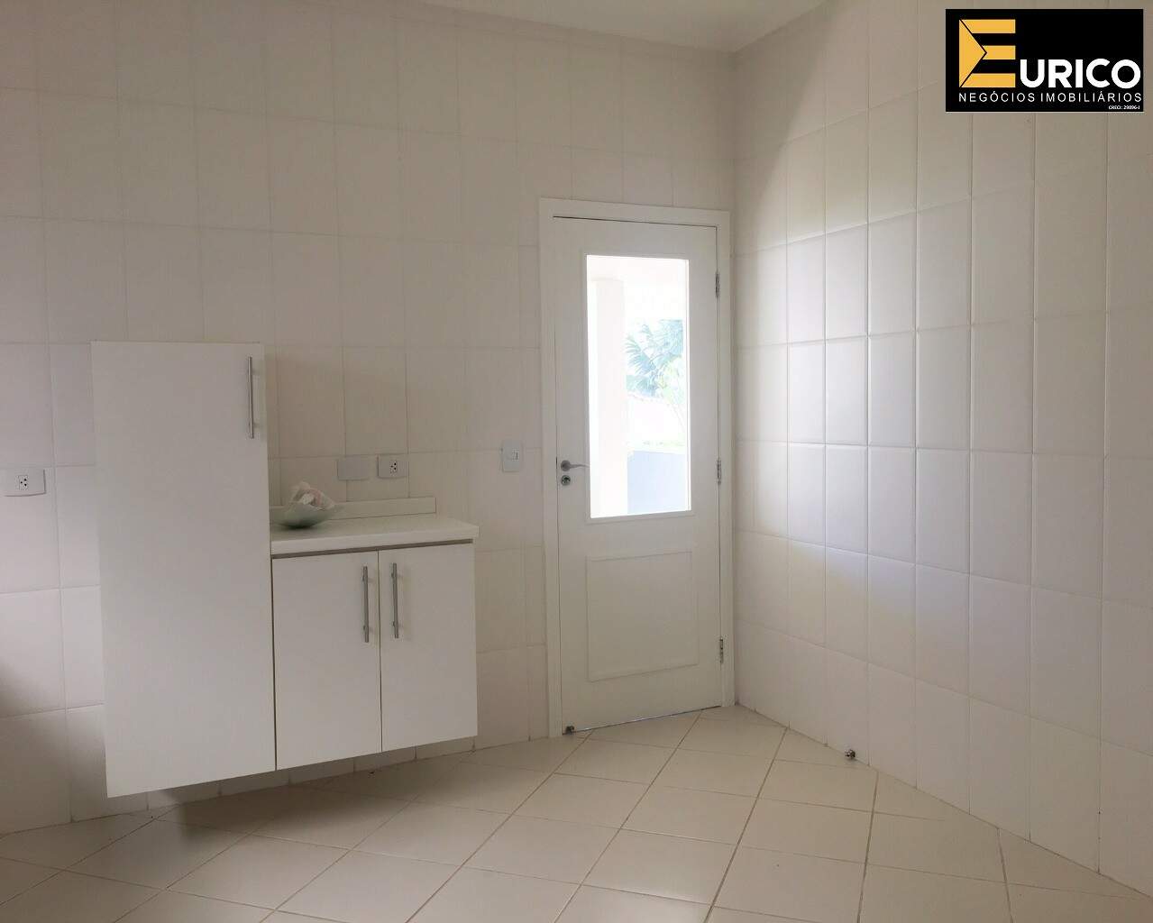 Casa em condomínio para aluguel no Condomínio Recanto dos Paturis em Vinhedo/SP: Foto 01