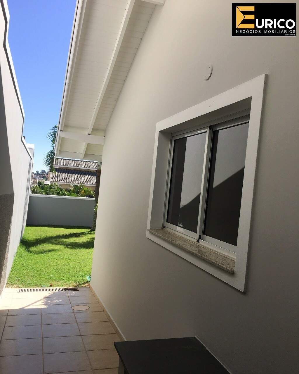 Casa em condomínio para aluguel no Condomínio Recanto dos Paturis em Vinhedo/SP: Foto 01
