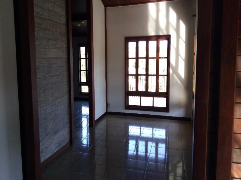 Casa em condomínio à venda no Condomínio Estância Marambaia em Vinhedo/SP: