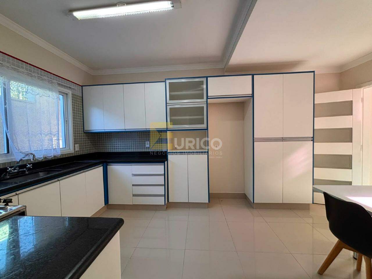 Casa em condomínio para aluguel no Condomínio Bosque dos Cambarás em Valinhos/SP: 
