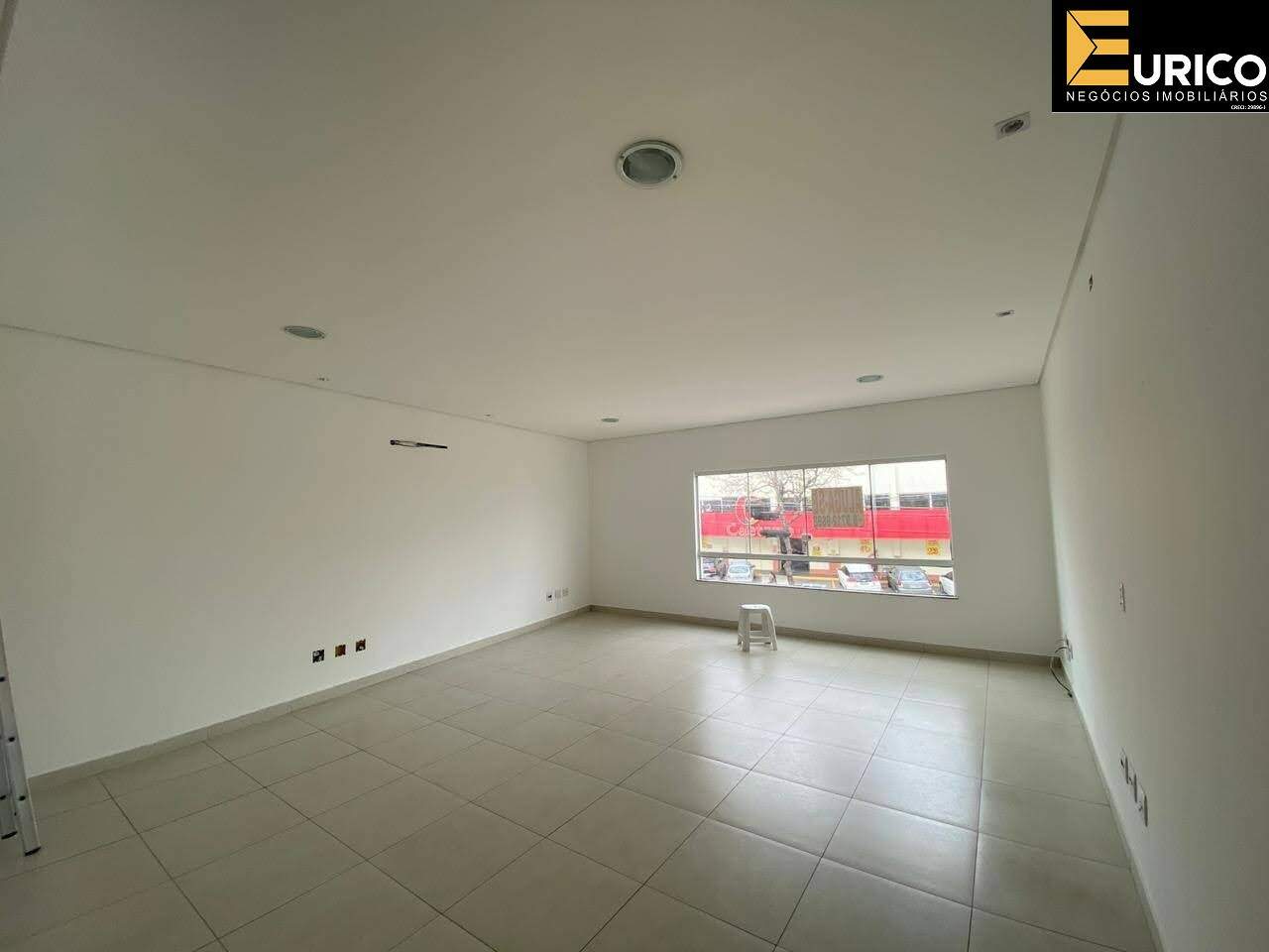 Sala para aluguel no VILA CLAYTON em Valinhos/SP: Foto 02