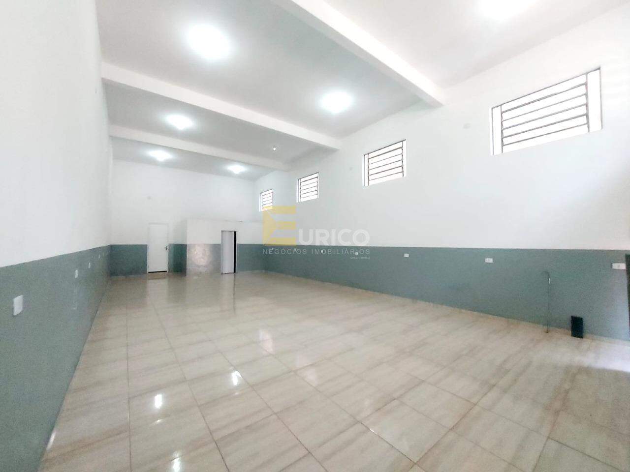 Salão para aluguel no Capela em Vinhedo/SP: 