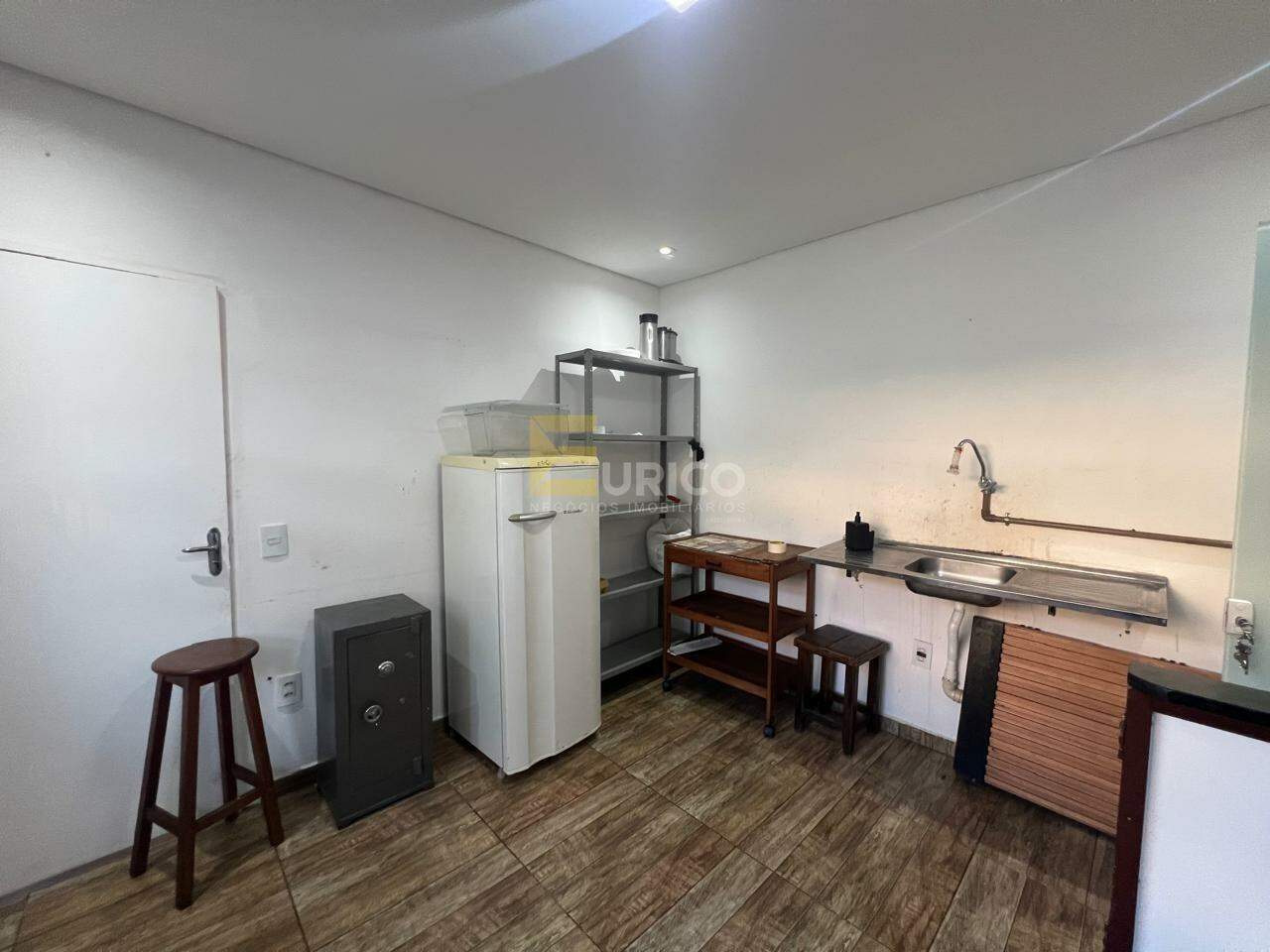 Ponto para aluguel no Centro em Vinhedo/SP: 