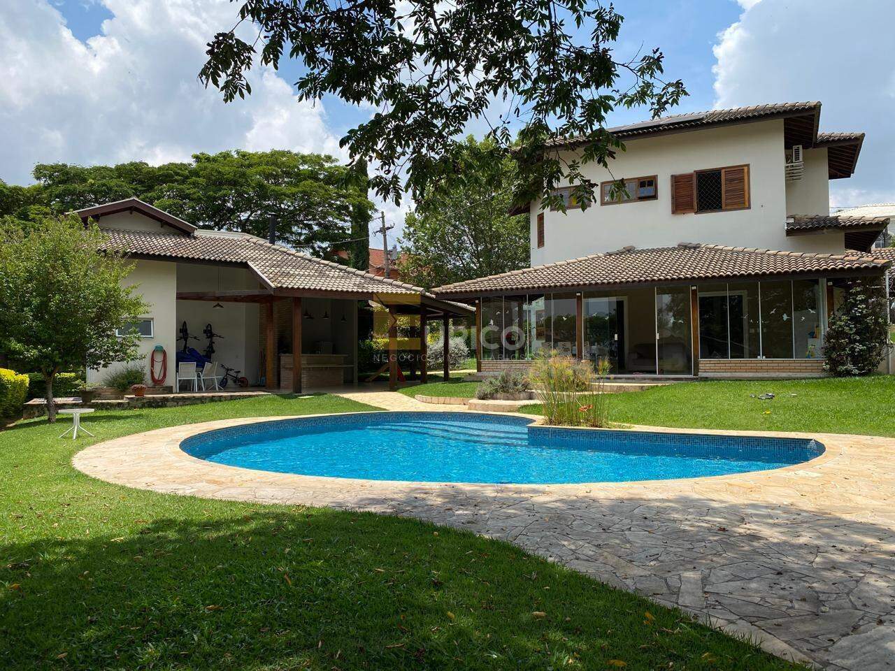 Casa em condomínio à venda no Condomínio Vista Alegre - Sede em Vinhedo/SP: 