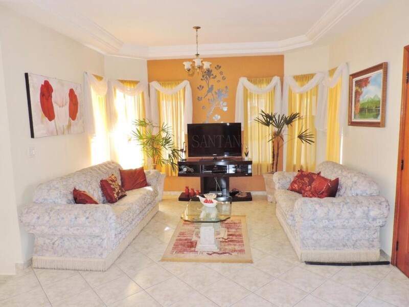 Casa em condomínio à venda no Condomínio Vila Hípica I em Vinhedo/SP: 