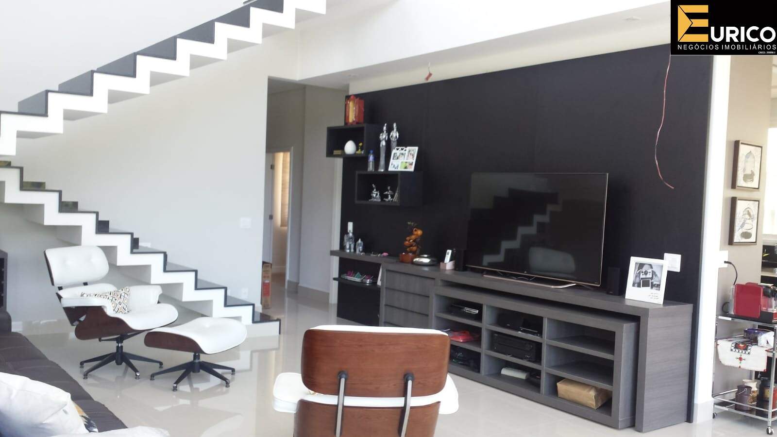 Casa em condomínio para aluguel no Condomínio Recanto dos Paturis em Vinhedo/SP: Foto 01