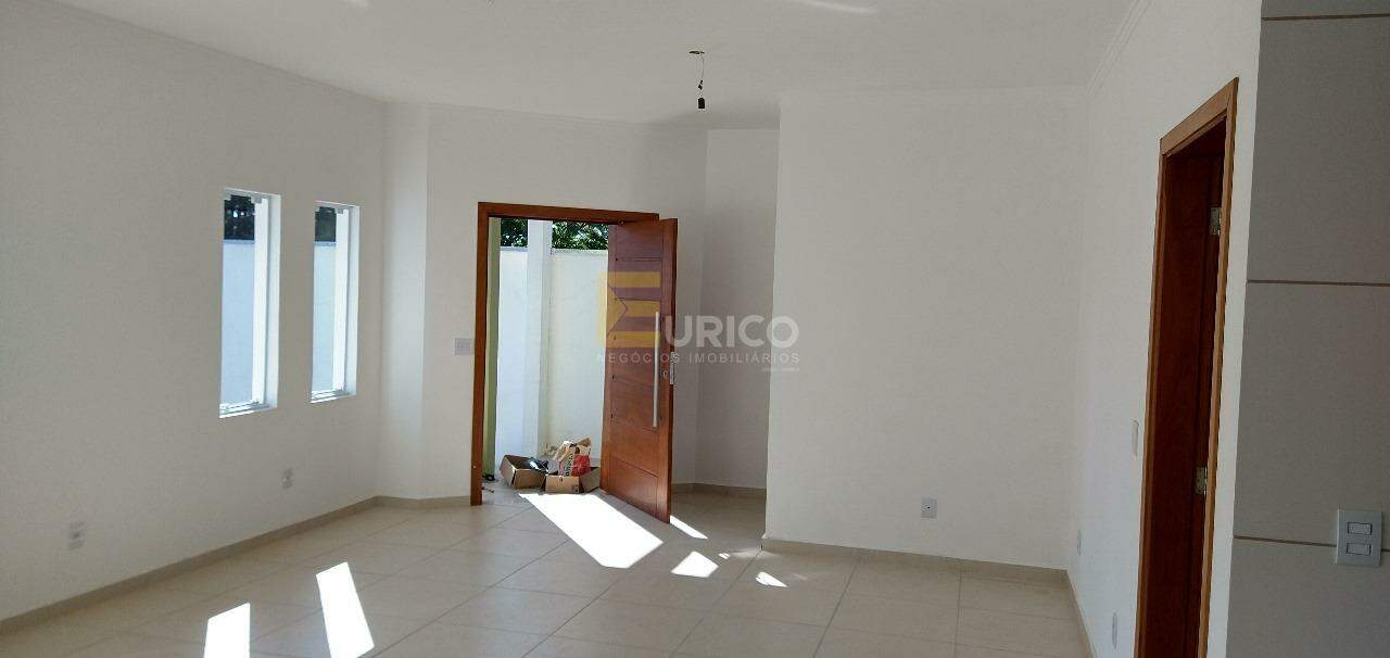 Casa à venda no Santa Claudina em Vinhedo/SP: SALA