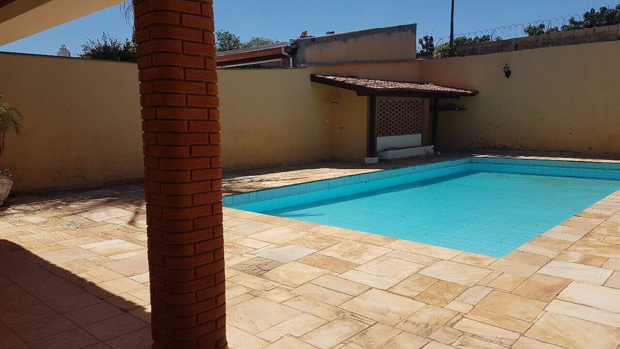 Casa em condomínio para aluguel no Condomínio Estância Marambaia em Vinhedo/SP: Área de Lazer