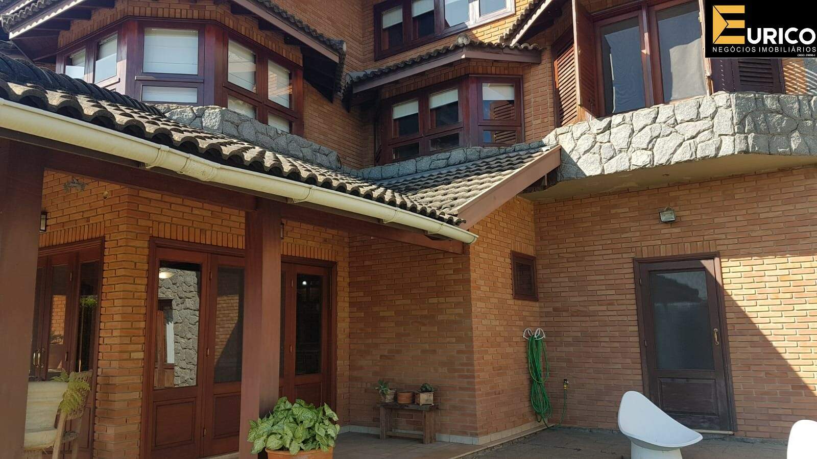 Casa em condomínio para aluguel no Condomínio Estância Marambaia em Vinhedo/SP: Foto 01