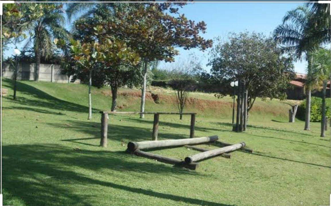Terreno à venda no Condomínio Terras de Santa Teresa em Itupeva/SP: Foto 01