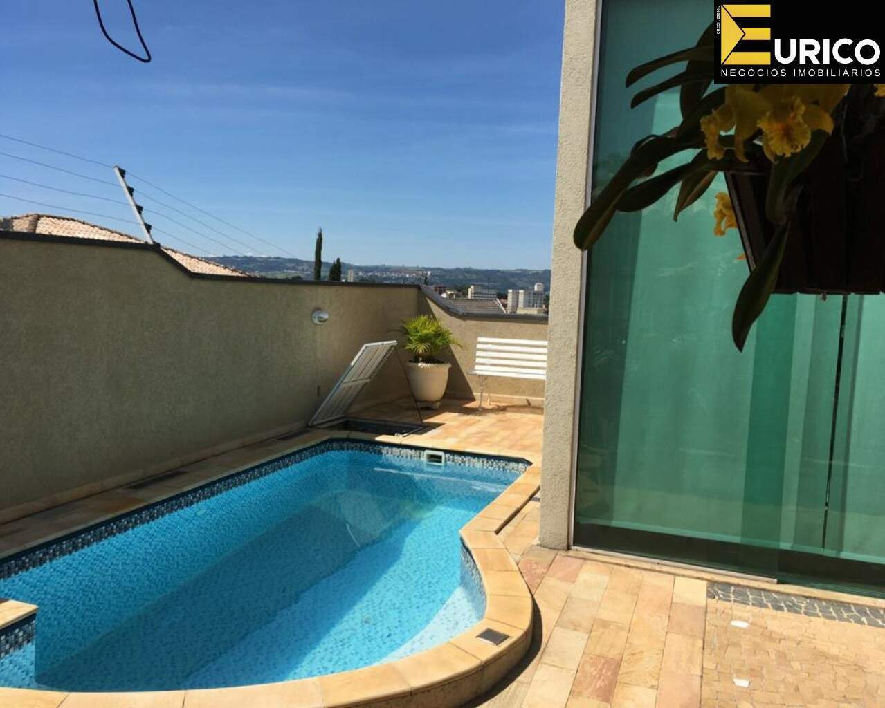 Casa à venda no Jardim Paiquere em Valinhos/SP: Foto 01