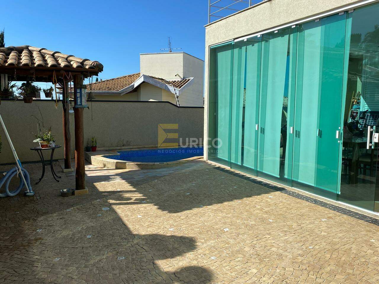 Casa à venda no Jardim Paiquere em Valinhos/SP: 