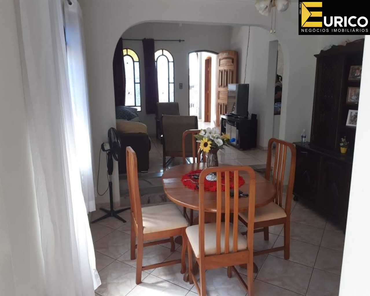 Casa à venda no JARDIM RIBEIRO em Valinhos/SP: Foto 02