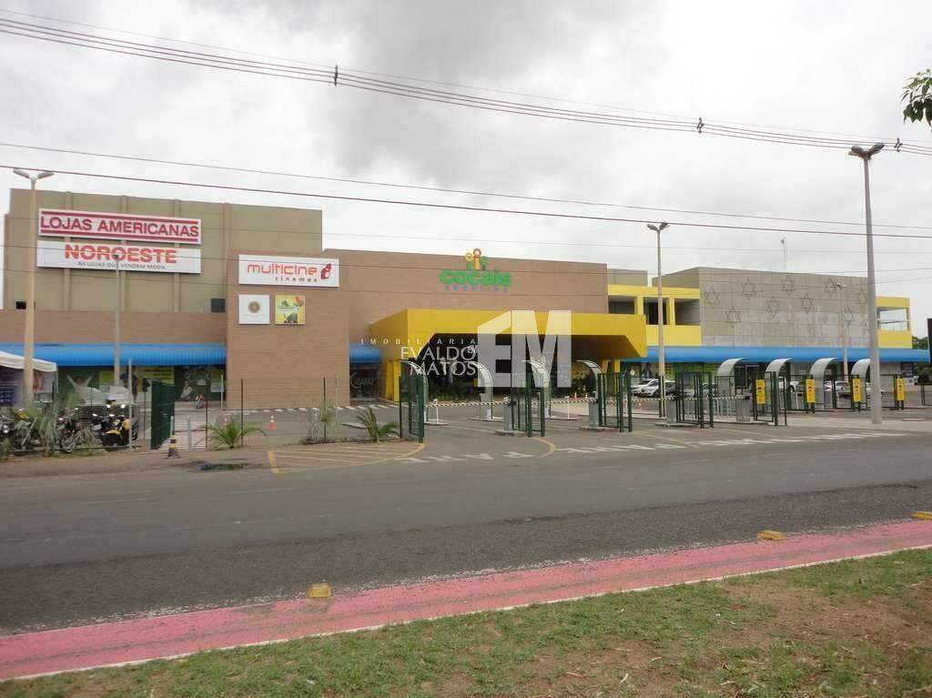 Sala para aluguel no Parque Piauí: 