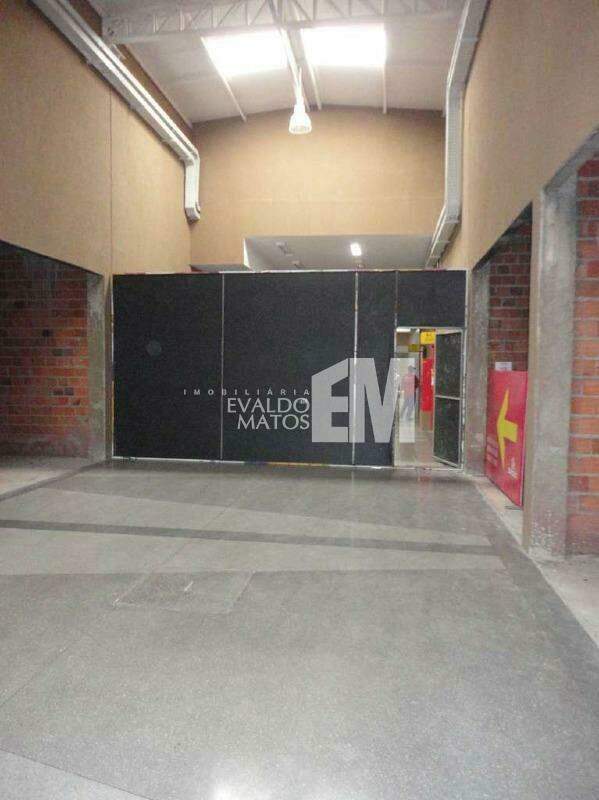 Sala para aluguel no Parque Piauí: 