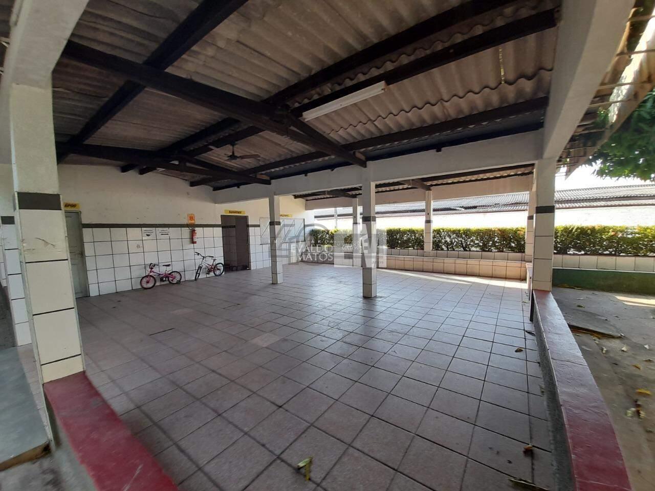 Apartamento à venda no Lourival Parente: 