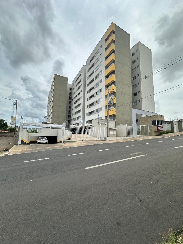 Apartamento à venda no Primavera : 