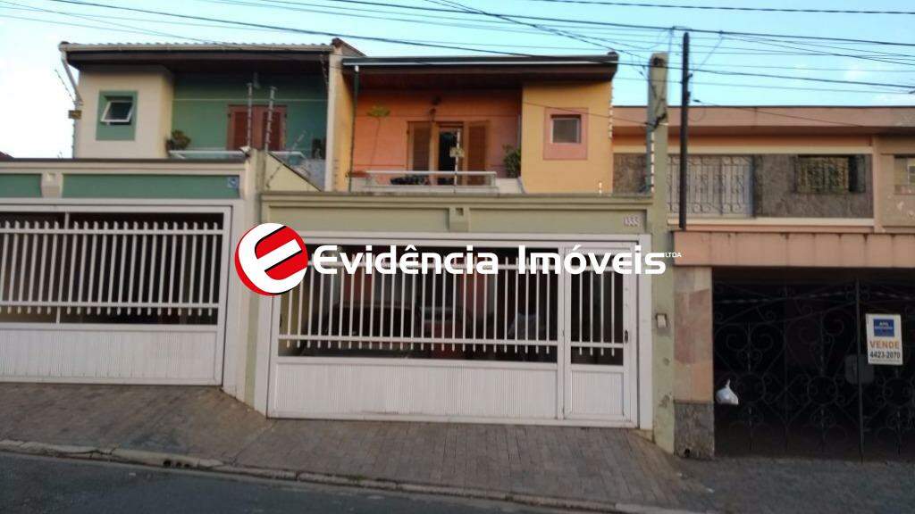 Sobrado à venda no Vila Scarpelli: 