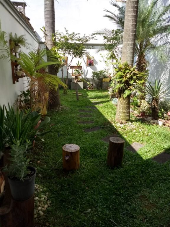 Casa à venda no Paraíso: 