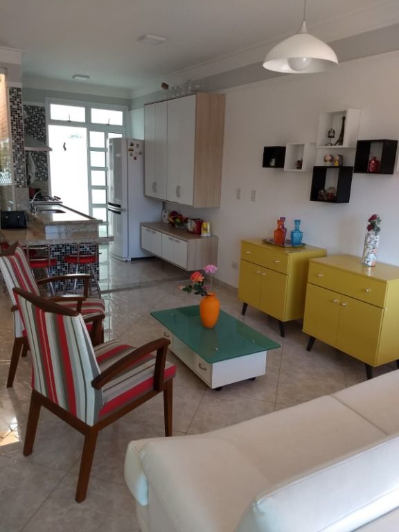 Casa à venda no Paraíso: 