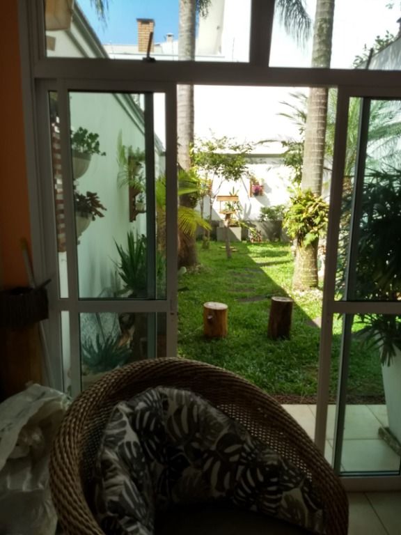 Casa à venda no Paraíso: 