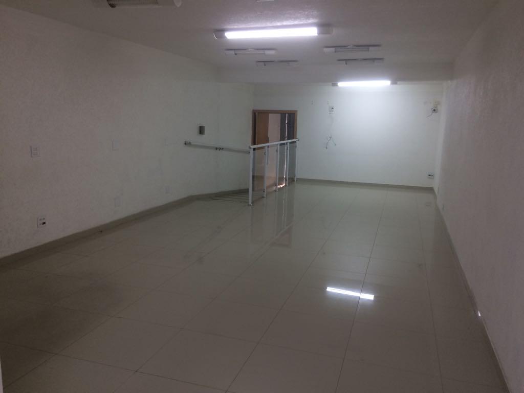 Galpão à venda no Jardim Orlandina: 