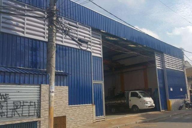 Galpão à venda no Vila Tibiriçá: 