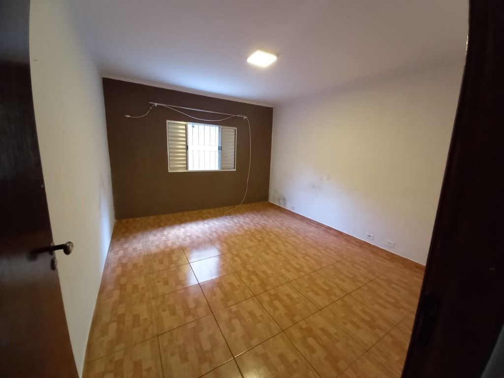 Casa à venda no Vila Scarpelli: 