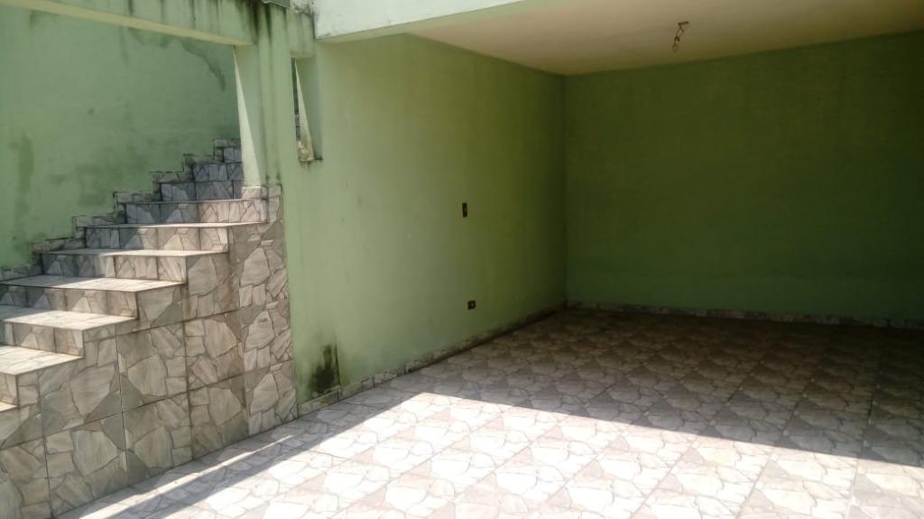 Sobrado à venda no Parque Gerassi: 