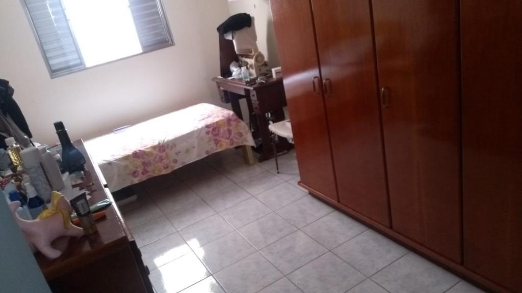 Casa à venda no Jardim Stella: 