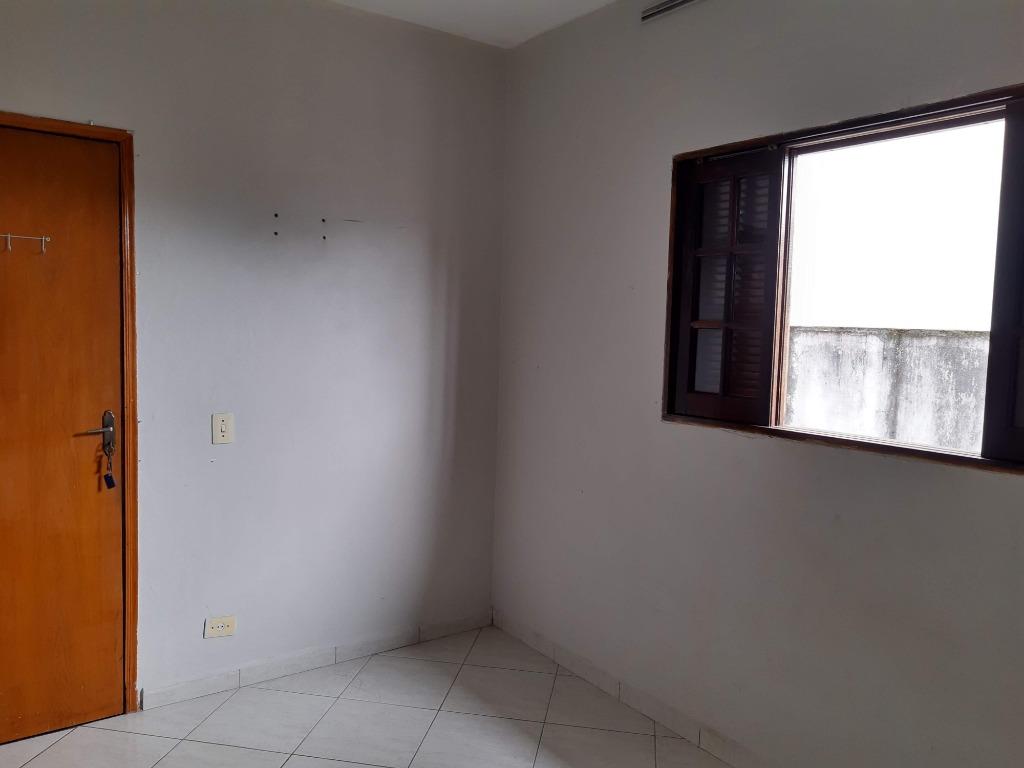 Casa à venda no Parque Selecta(Montanhão): Quarto frente