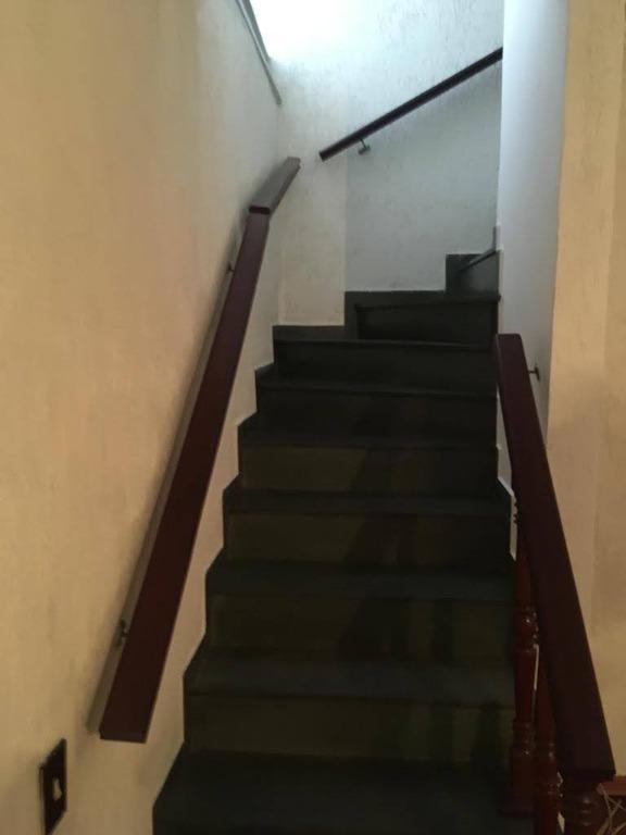 Sobrado à venda no Paulicéia: 