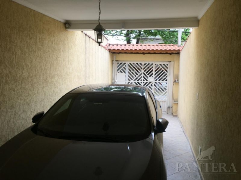 Sobrado à venda no Vila Eldízia: 