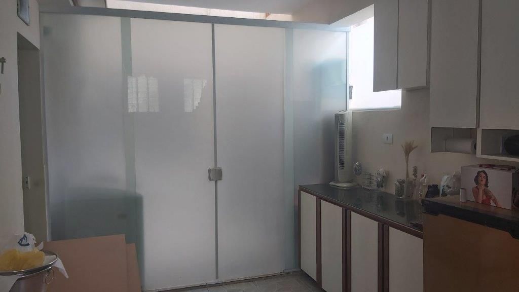 Sobrado à venda no Vila Scarpelli: 