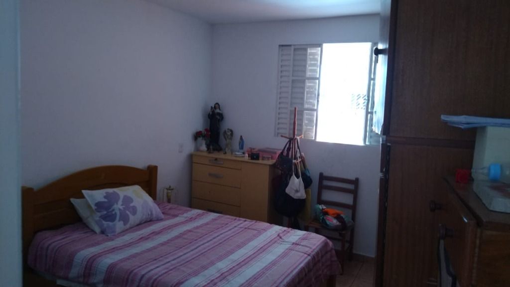 Casa à venda no Jardim Cristiane: 