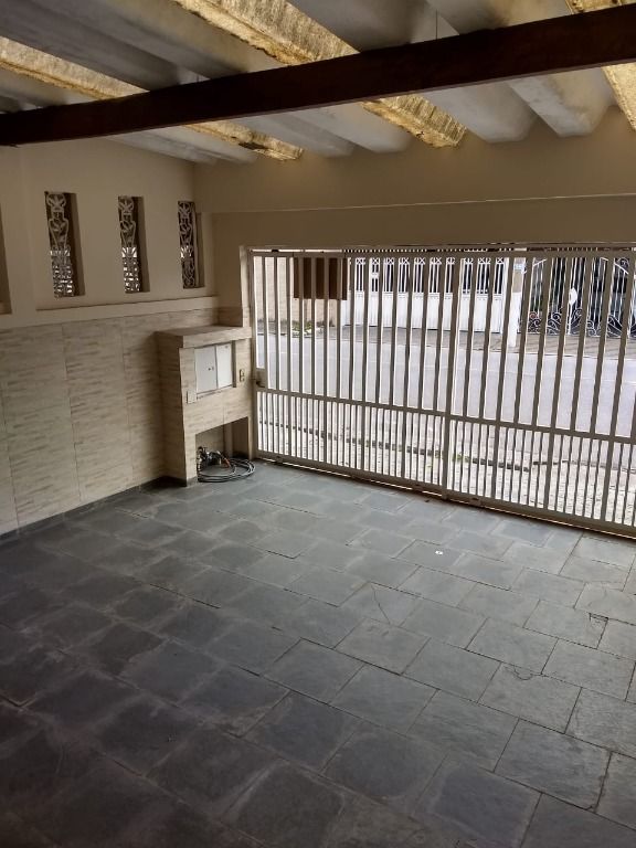 Sobrado à venda no Jardim Ocara: 