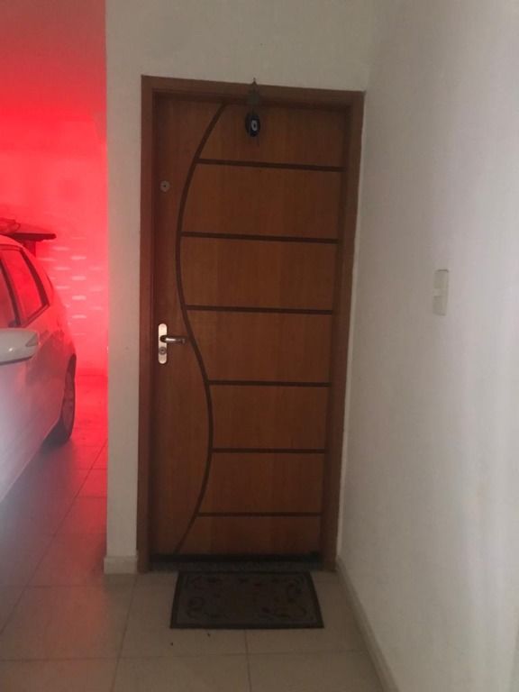 Sobrado à venda no Vila Scarpelli: 