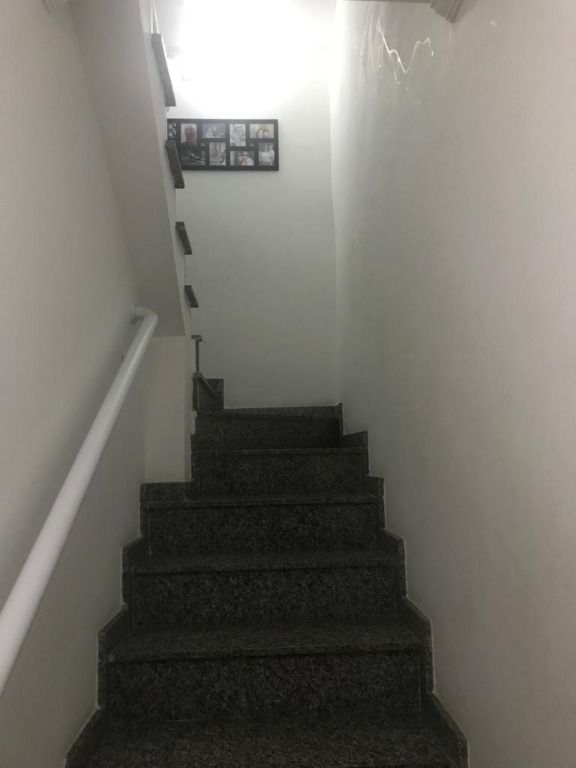 Sobrado à venda no Vila Scarpelli: 