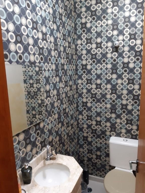 Sobrado à venda no Santa Terezinha: 