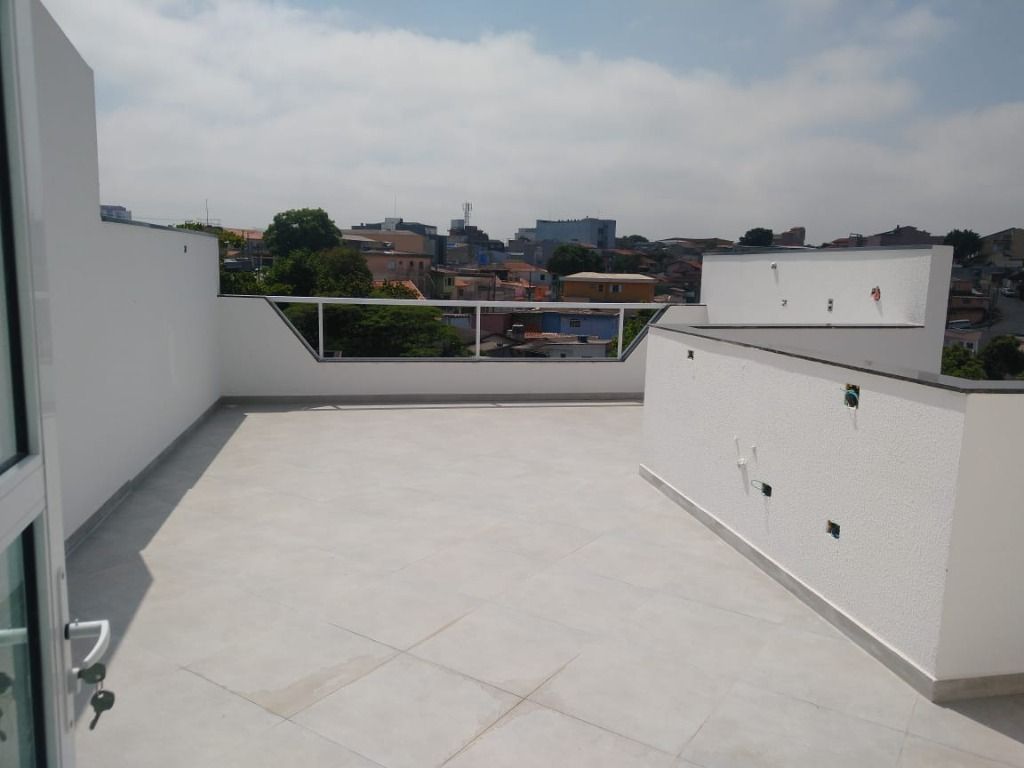 Cobertura à venda no Vila Cecília Maria: 