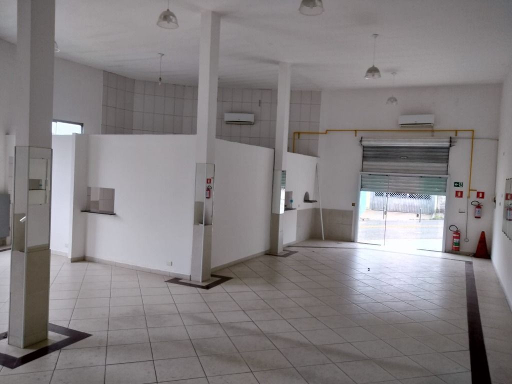 Salão à venda no Jardim Rina: 