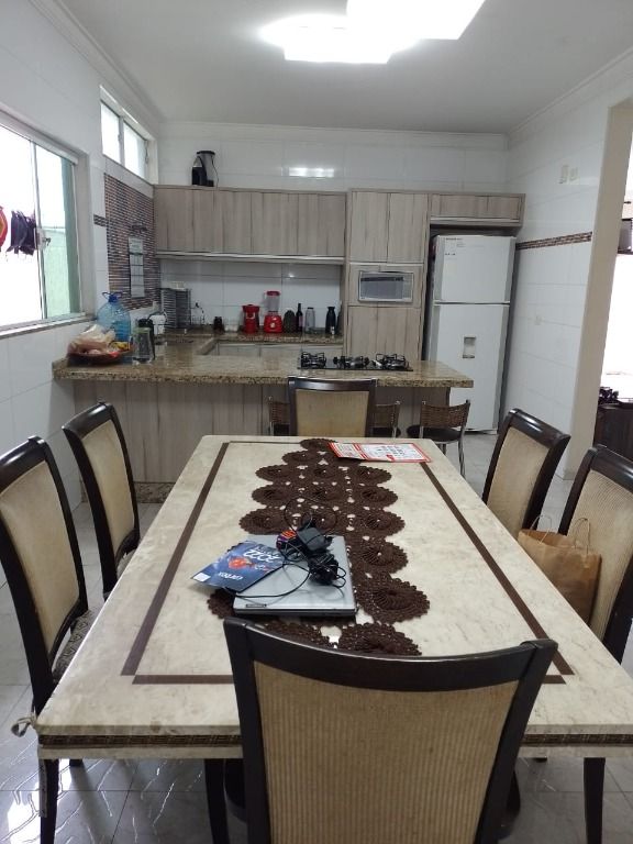 Sobrado à venda no Vila Alzira: 