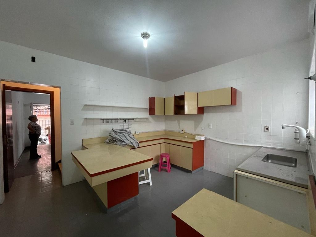 Sobrado à venda no Vila Bastos: 