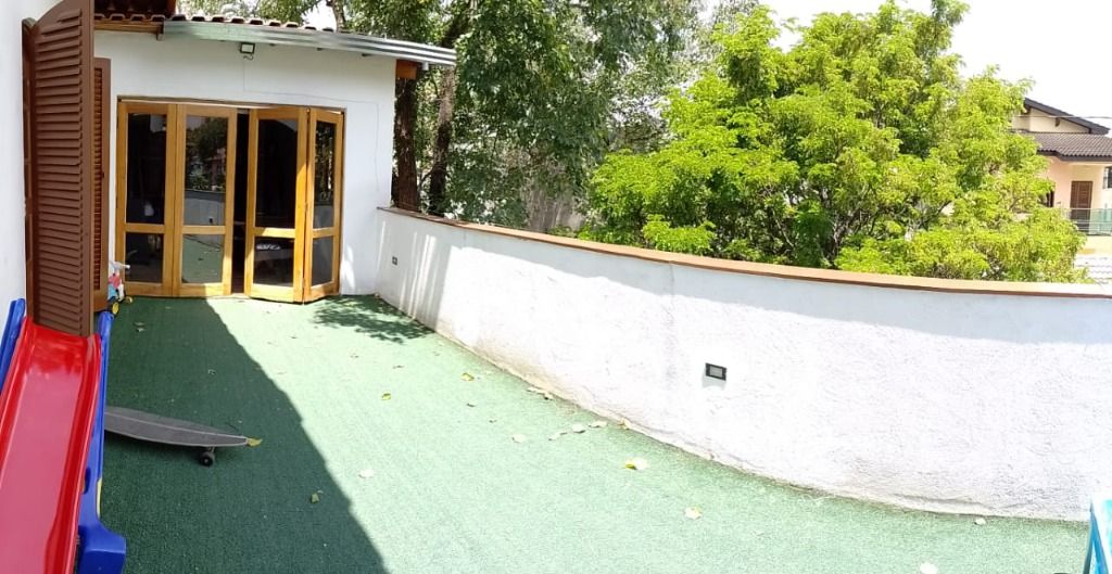 Sobrado à venda no Jardim Paraíso: 