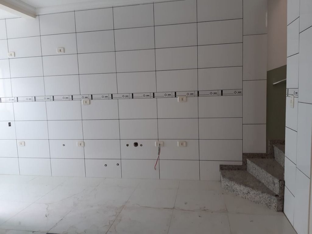 Cobertura à venda no Parque das Nações: 