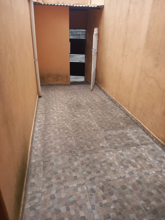 Casa à venda no Jardim Paraíso: 