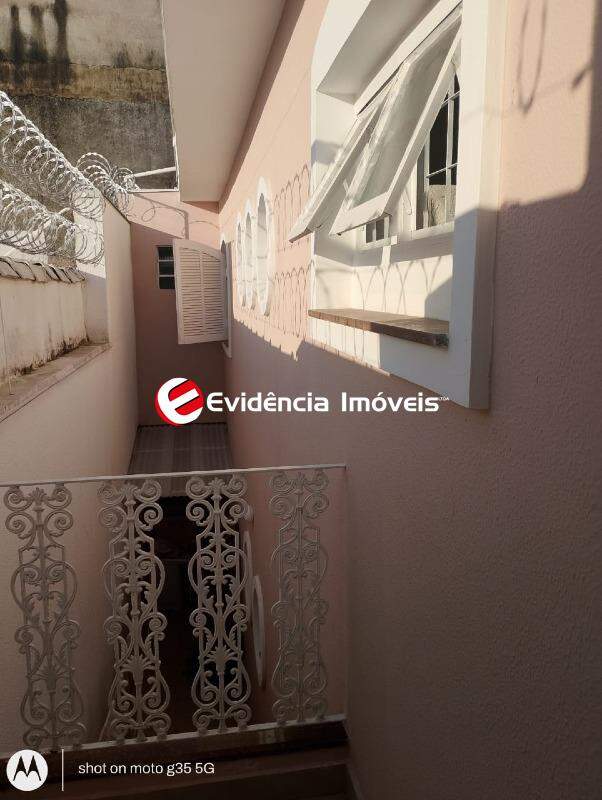 Sobrado à venda no Jardim Pilar: 