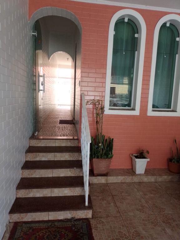 Sobrado à venda no Jardim Pilar: 